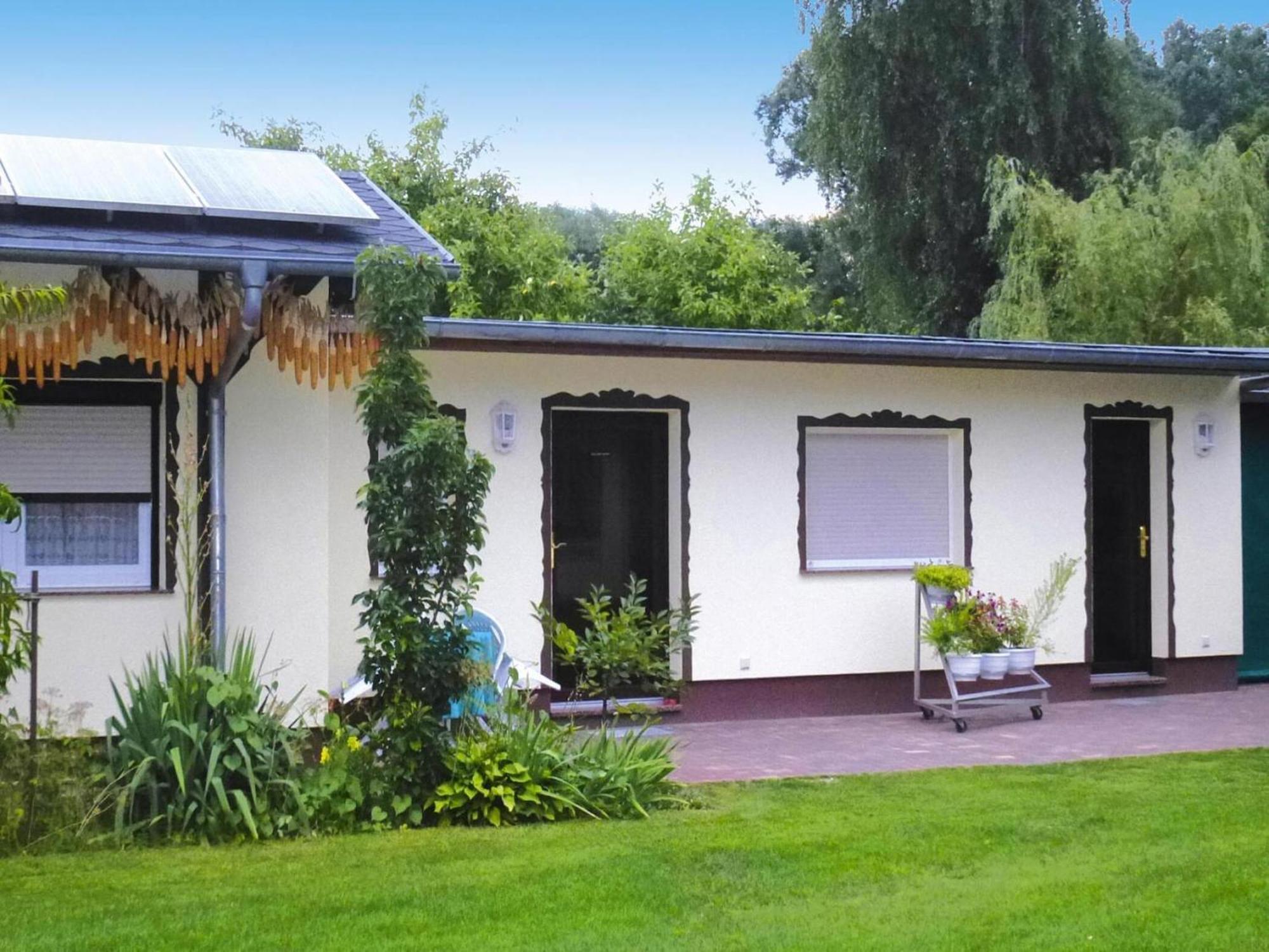 Bungalow In L Bben With A Terrace Lübben Zewnętrze zdjęcie