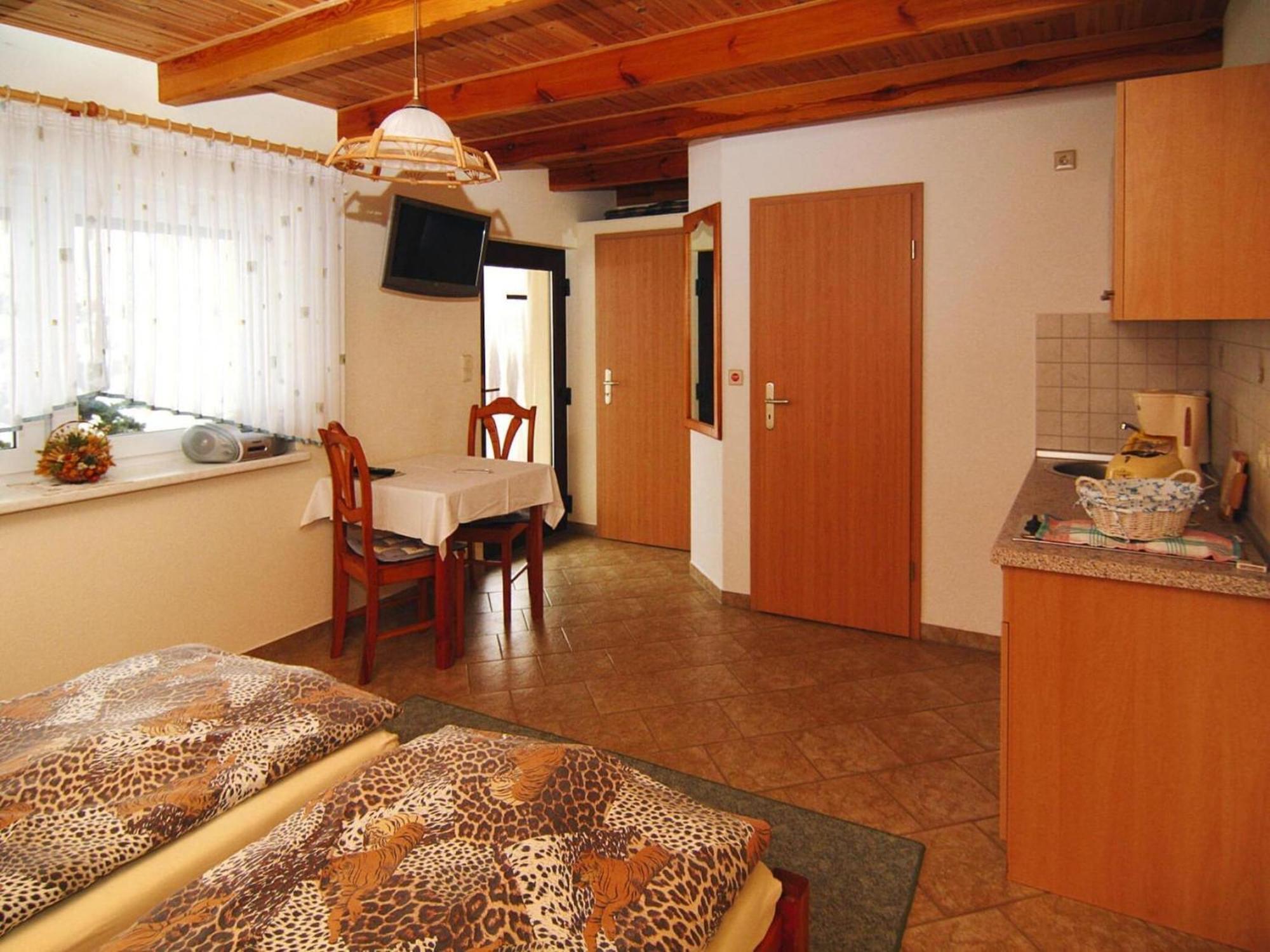 Bungalow In L Bben With A Terrace Lübben Zewnętrze zdjęcie