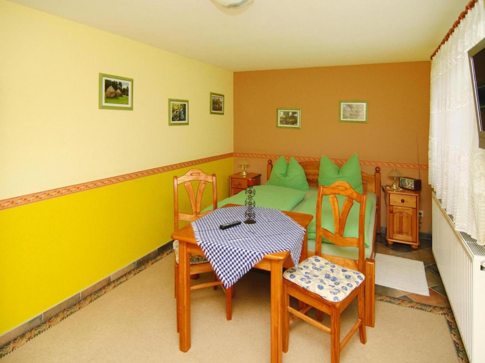 Bungalow In L Bben With A Terrace Lübben Zewnętrze zdjęcie